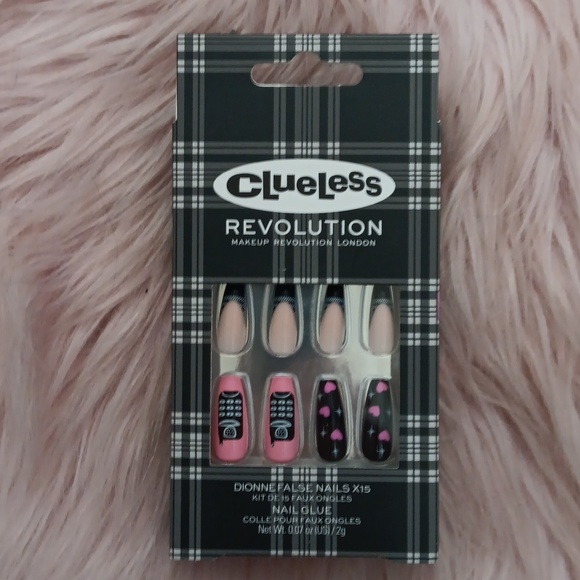 Y2K!! Brand New REVOLUTION CLUELESS DIONNE FALSE NAILS X 15-L - Picture 1 of 3
